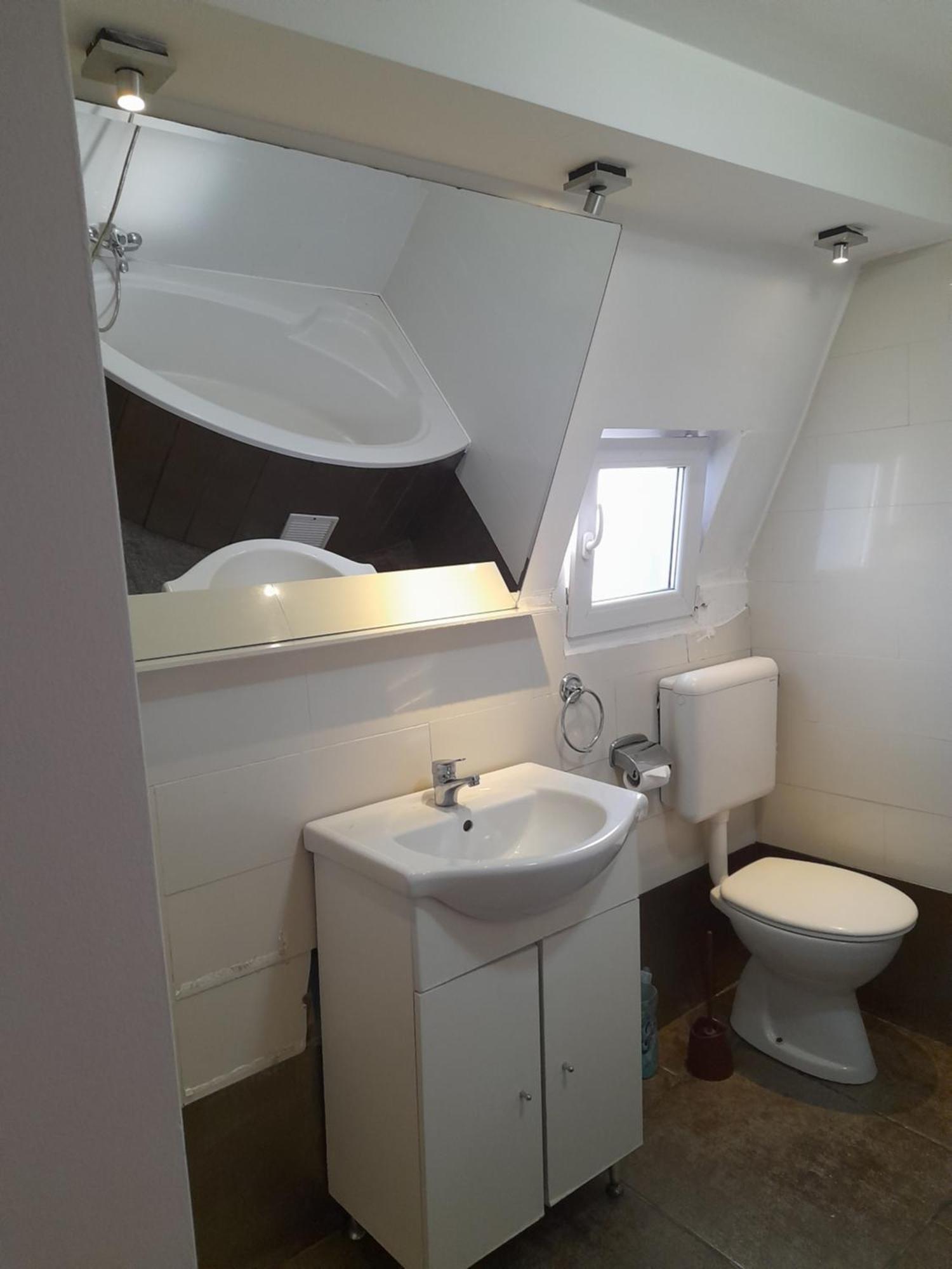 Garsoniera Sic Zona Terapia Zona Linistita La Casa Cu Parcare Apartment คลูจ-นาโปกา ภายนอก รูปภาพ